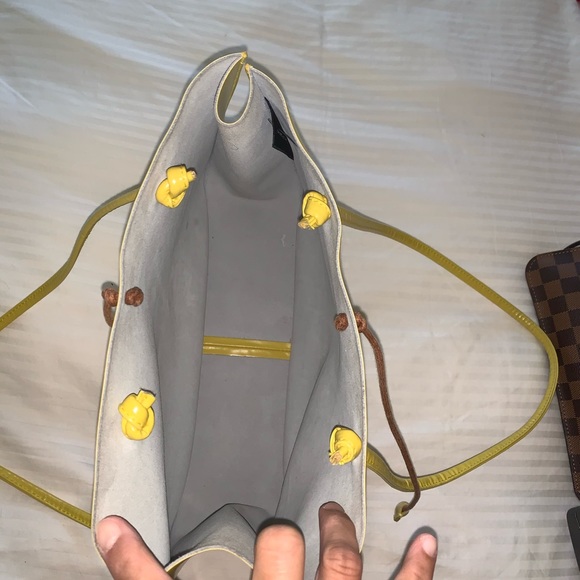 😍😍furla  bag 😍😍color ▶️Mustard /lemon ◀️ - Picture 4 of 16